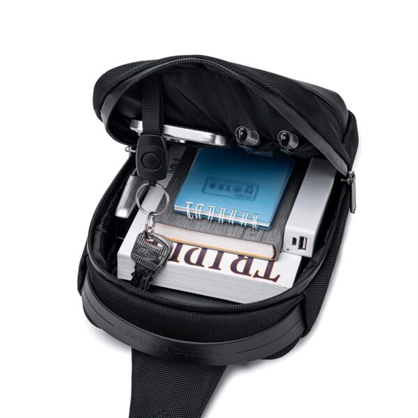 کراس‌بادی آرکتیک هانتر XB00693 – کیف دوشی ضدآب اورجینال، سبک و مناسب سفر - Image 9
