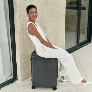 چمدان اکولاک مدل آلتیما سایز کوچک