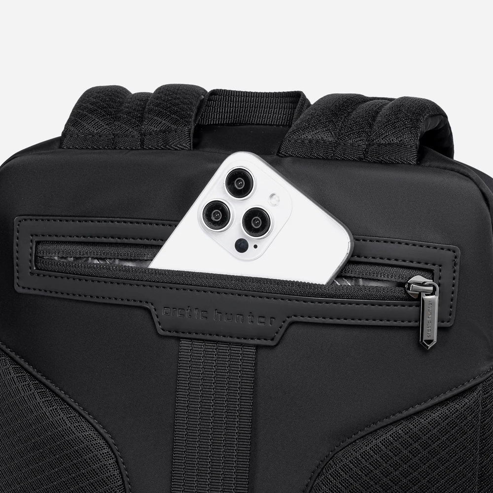 کولهپشتی آرکتیک هانتر مدل B00812