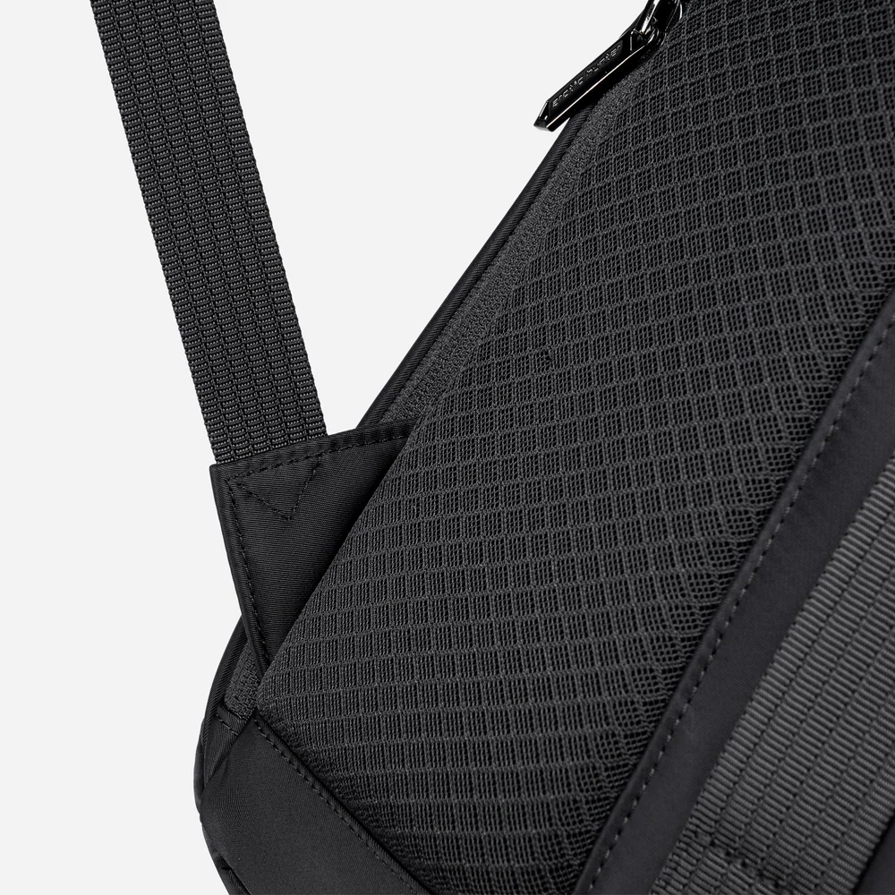 کولهپشتی آرکتیک هانتر مدل B00812