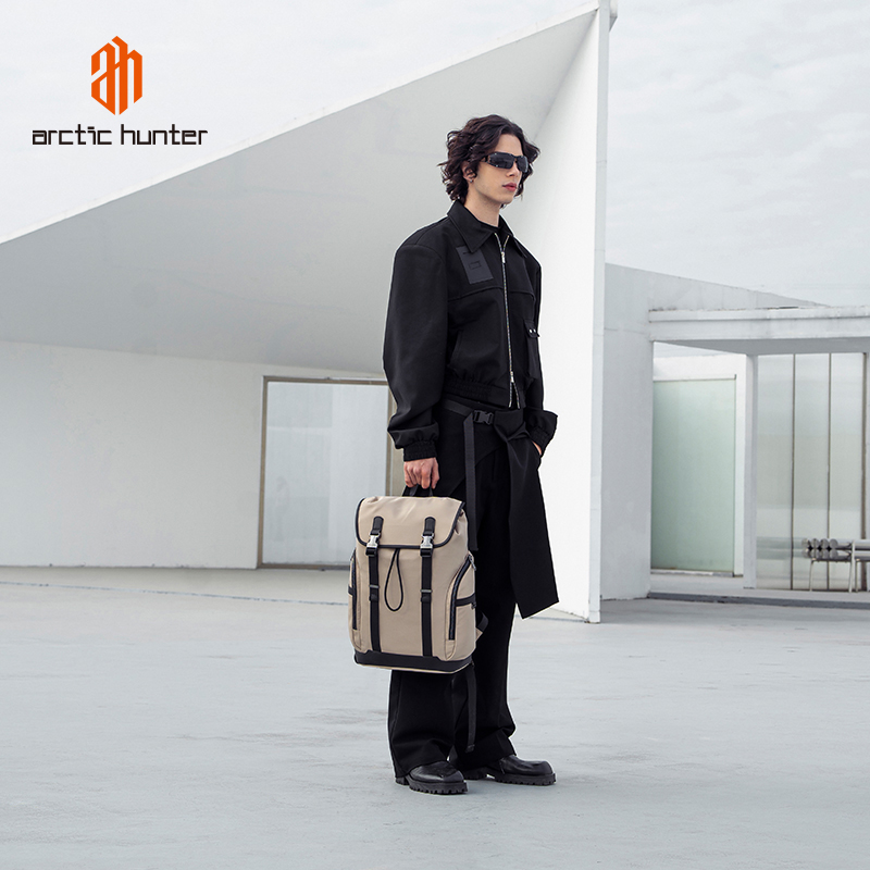 کوله پشتی آرکتیک هانتر مدل b00832