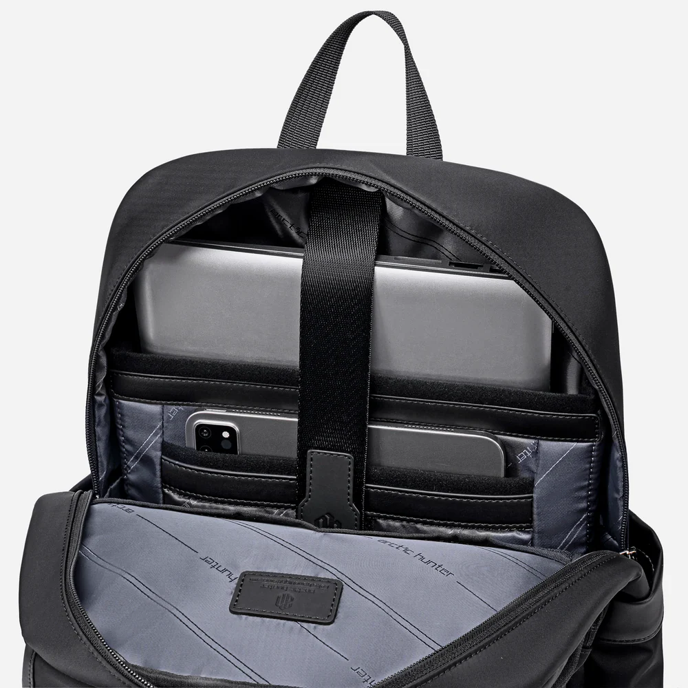 کولهپشتی آرکتیک هانتر مدل B00812