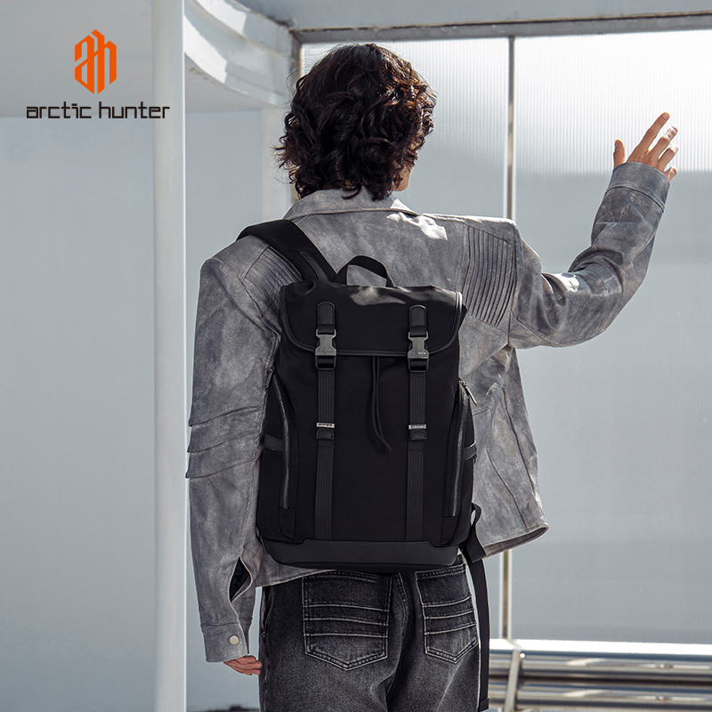 کوله پشتی آرکتیک هانتر مدل b00832